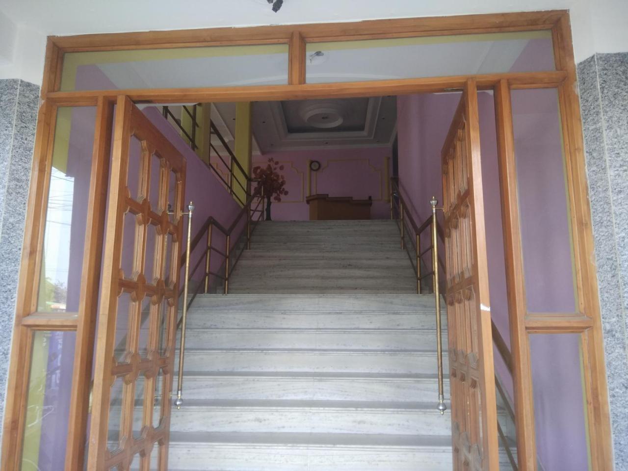 Motel Sayonara Begusarai Kültér fotó